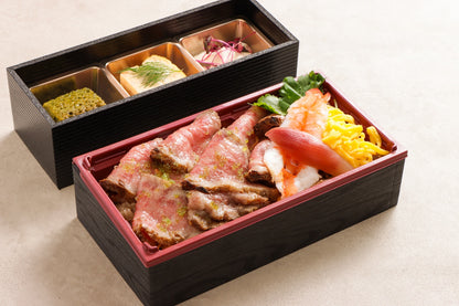 【2,500円】to-un-be醤油麹漬け焼き和牛ローストビーフ バルサミコちらし寿司弁当（3種のミニ小鉢付き）