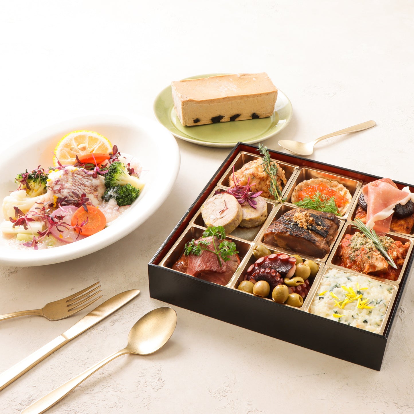 今回のテーマは「新春」