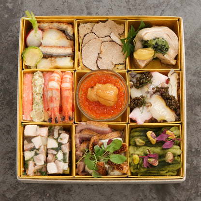 前菜を中心に詰め込んだ彩り豊かな【壱の重】