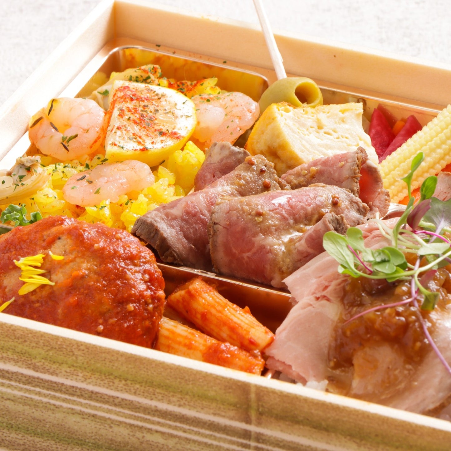 お肉たっぷりで評判のお弁当