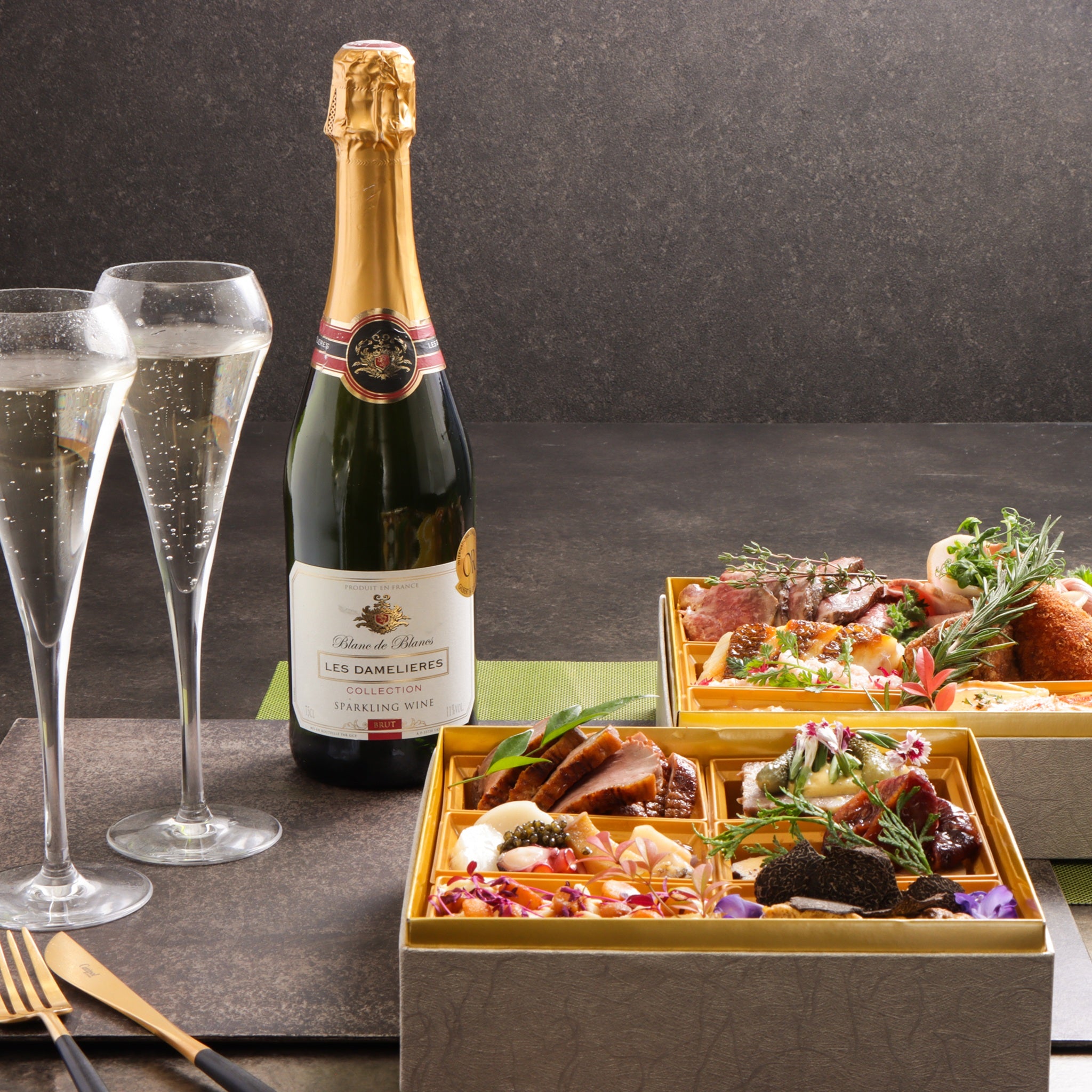 to-un-be特製】2026ワインに合う創作フレンチおせち2段12品